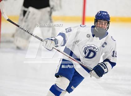 Thumbnail 2 in Ridgefield vs. Darien (CIAC DI Quarterfinal) photogallery.