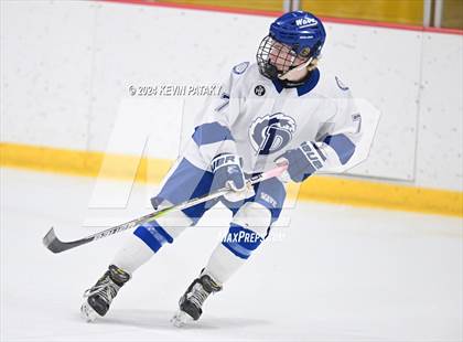 Thumbnail 3 in Ridgefield vs. Darien (CIAC DI Quarterfinal) photogallery.