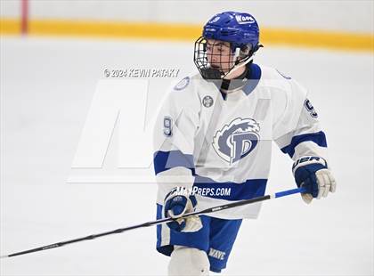 Thumbnail 2 in Ridgefield vs. Darien (CIAC DI Quarterfinal) photogallery.