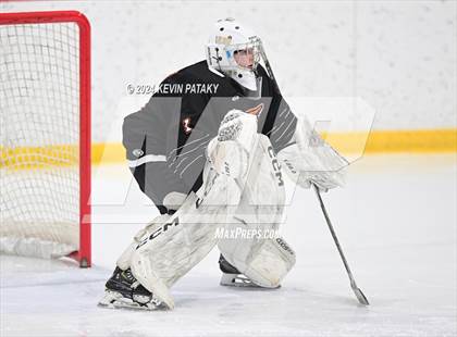Thumbnail 3 in Ridgefield vs. Darien (CIAC DI Quarterfinal) photogallery.