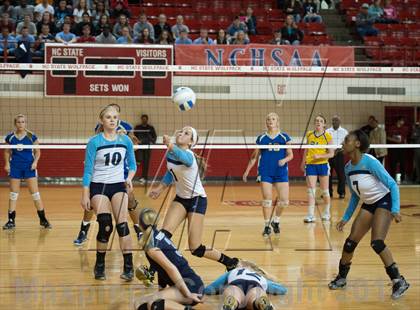Thumbnail 2 in North Surry vs. South Granville (NCHSAA 2A Final) photogallery.