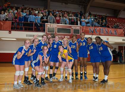 Thumbnail 2 in North Surry vs. South Granville (NCHSAA 2A Final) photogallery.