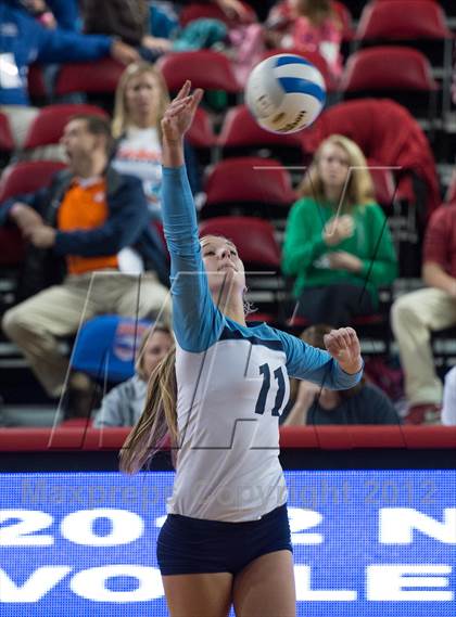 Thumbnail 3 in North Surry vs. South Granville (NCHSAA 2A Final) photogallery.