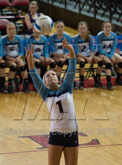 Thumbnail 1 in North Surry vs. South Granville (NCHSAA 2A Final) photogallery.