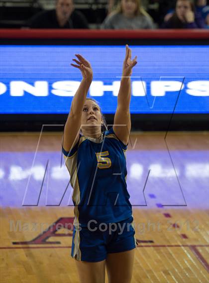 Thumbnail 2 in North Surry vs. South Granville (NCHSAA 2A Final) photogallery.