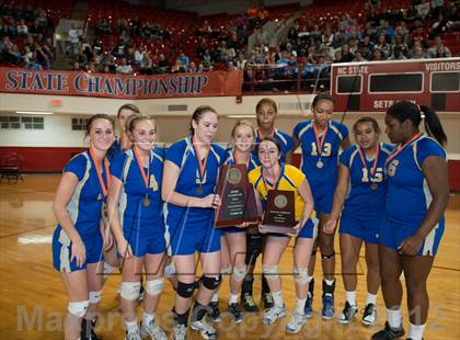 Thumbnail 2 in North Surry vs. South Granville (NCHSAA 2A Final) photogallery.