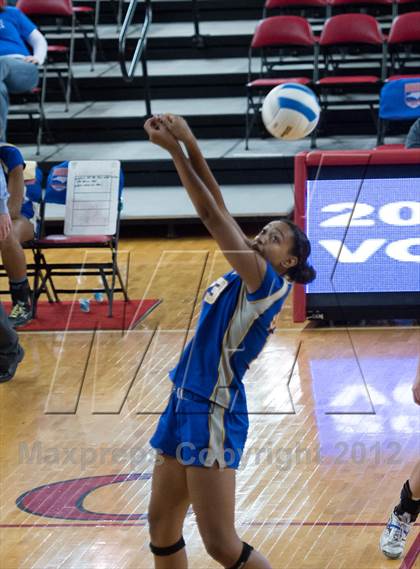 Thumbnail 2 in North Surry vs. South Granville (NCHSAA 2A Final) photogallery.