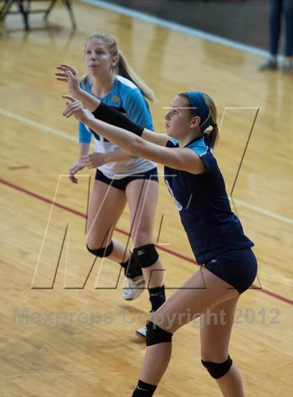 Thumbnail 1 in North Surry vs. South Granville (NCHSAA 2A Final) photogallery.