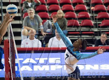Thumbnail 2 in North Surry vs. South Granville (NCHSAA 2A Final) photogallery.