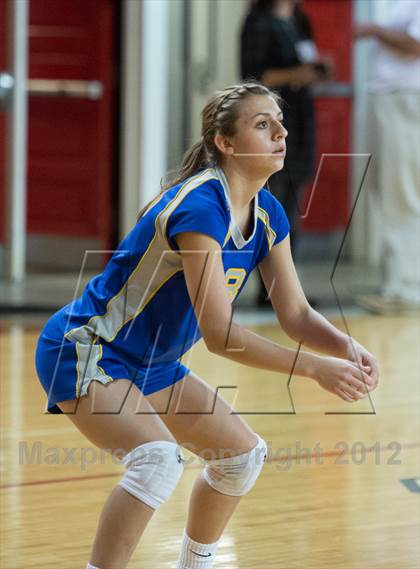 Thumbnail 3 in North Surry vs. South Granville (NCHSAA 2A Final) photogallery.