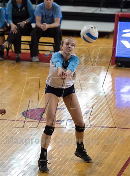 Thumbnail 1 in North Surry vs. South Granville (NCHSAA 2A Final) photogallery.