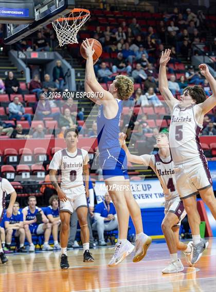 Thumbnail 2 in Panama vs Sackets Harbor (NYSPHSAA Class D Semifinal) photogallery.
