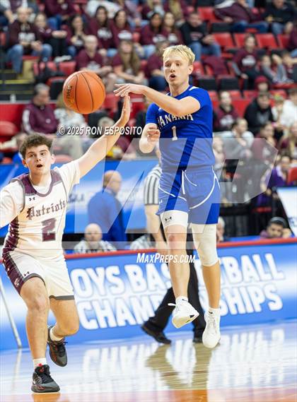 Thumbnail 3 in Panama vs Sackets Harbor (NYSPHSAA Class D Semifinal) photogallery.