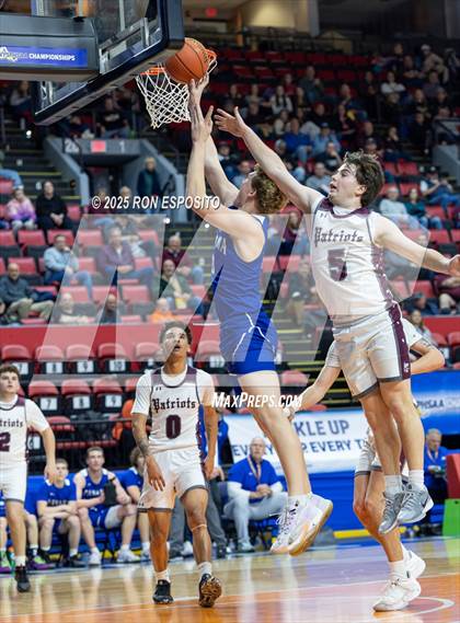 Thumbnail 2 in Panama vs Sackets Harbor (NYSPHSAA Class D Semifinal) photogallery.