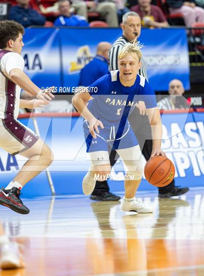 Thumbnail 3 in Panama vs Sackets Harbor (NYSPHSAA Class D Semifinal) photogallery.
