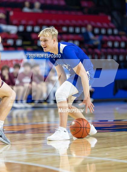 Thumbnail 3 in Panama vs Sackets Harbor (NYSPHSAA Class D Semifinal) photogallery.