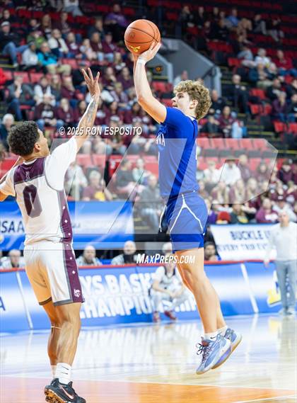 Thumbnail 1 in Panama vs Sackets Harbor (NYSPHSAA Class D Semifinal) photogallery.