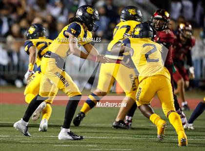 Thumbnail 1 in Warren vs Downey photogallery.
