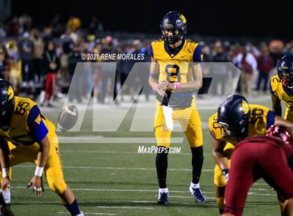 Thumbnail 2 in Warren vs Downey photogallery.