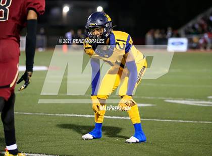 Thumbnail 1 in Warren vs Downey photogallery.
