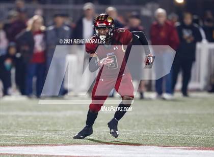 Thumbnail 1 in Warren vs Downey photogallery.