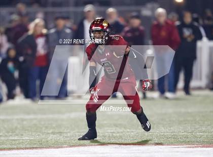 Thumbnail 3 in Warren vs Downey photogallery.