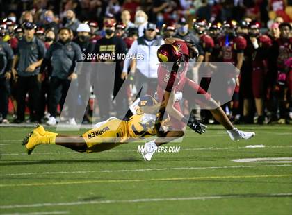 Thumbnail 1 in Warren vs Downey photogallery.