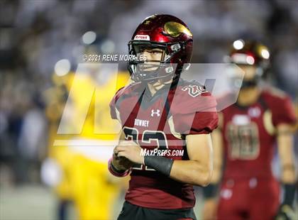 Thumbnail 3 in Warren vs Downey photogallery.