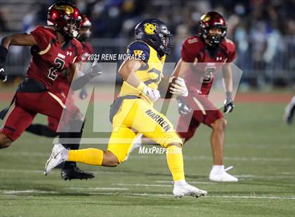 Thumbnail 3 in Warren vs Downey photogallery.