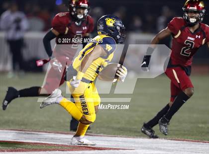 Thumbnail 2 in Warren vs Downey photogallery.