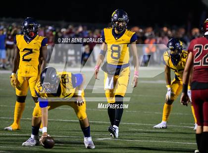 Thumbnail 1 in Warren vs Downey photogallery.