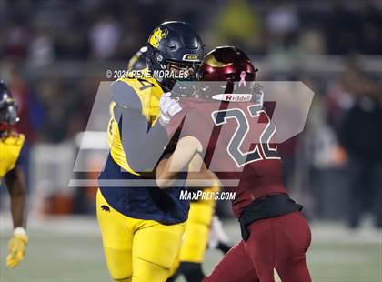 Thumbnail 3 in Warren vs Downey photogallery.