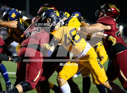 Thumbnail 3 in Warren vs Downey photogallery.