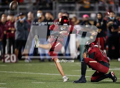 Thumbnail 2 in Warren vs Downey photogallery.