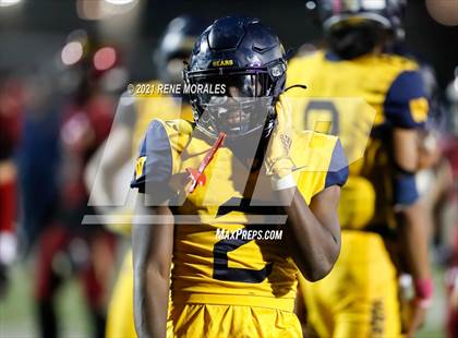 Thumbnail 3 in Warren vs Downey photogallery.