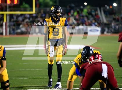 Thumbnail 3 in Warren vs Downey photogallery.