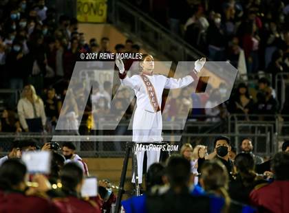 Thumbnail 1 in Warren vs Downey photogallery.