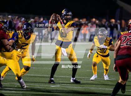 Thumbnail 2 in Warren vs Downey photogallery.