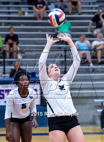 Thumbnail 3 in Lake Dallas @ Sachse photogallery.