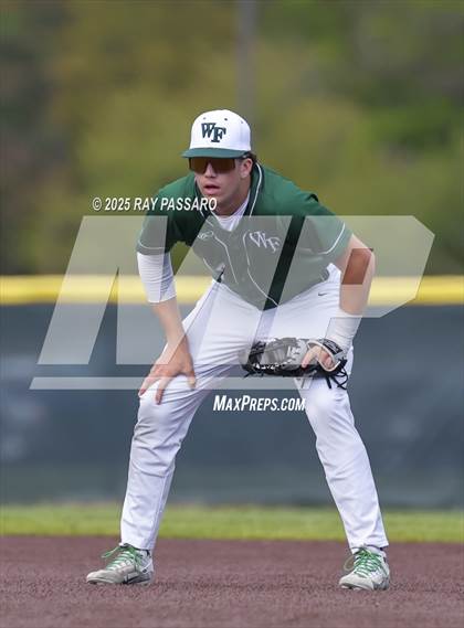 Thumbnail 3 in Riverhead vs Floyd (NYSPHSAA AAA Round 1) photogallery.
