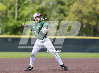 Thumbnail 1 in Riverhead vs Floyd (NYSPHSAA AAA Round 1) photogallery.