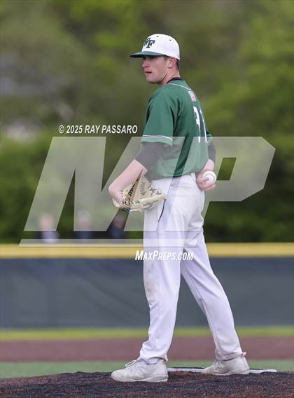 Thumbnail 1 in Riverhead vs Floyd (NYSPHSAA AAA Round 1) photogallery.