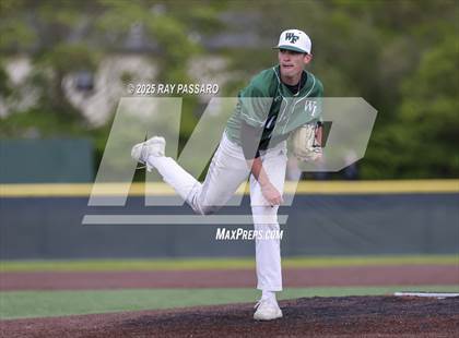 Thumbnail 1 in Riverhead vs Floyd (NYSPHSAA AAA Round 1) photogallery.