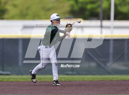 Thumbnail 3 in Riverhead vs Floyd (NYSPHSAA AAA Round 1) photogallery.