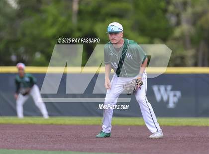 Thumbnail 1 in Riverhead vs Floyd (NYSPHSAA AAA Round 1) photogallery.