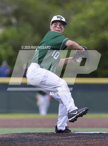 Thumbnail 1 in Riverhead vs Floyd (NYSPHSAA AAA Round 1) photogallery.