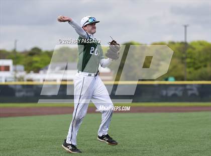 Thumbnail 2 in Riverhead vs Floyd (NYSPHSAA AAA Round 1) photogallery.