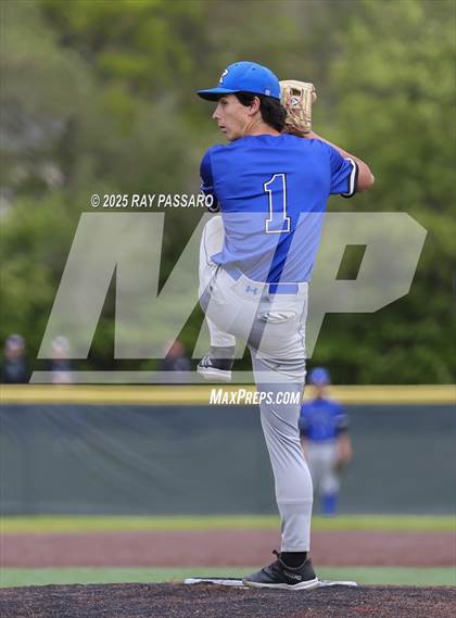 Thumbnail 1 in Riverhead vs Floyd (NYSPHSAA AAA Round 1) photogallery.