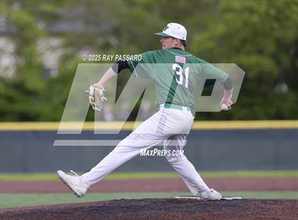 Thumbnail 3 in Riverhead vs Floyd (NYSPHSAA AAA Round 1) photogallery.