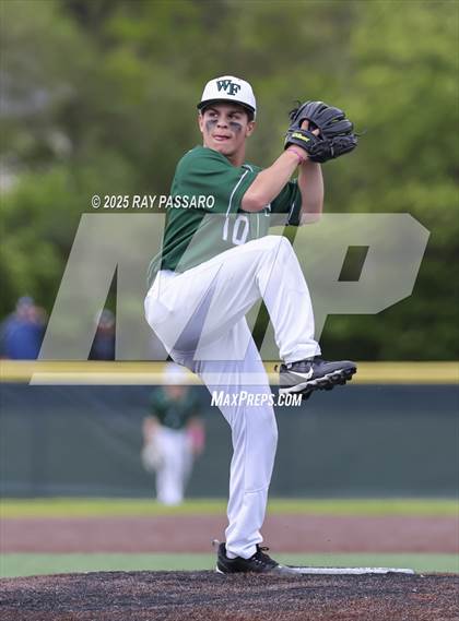 Thumbnail 3 in Riverhead vs Floyd (NYSPHSAA AAA Round 1) photogallery.